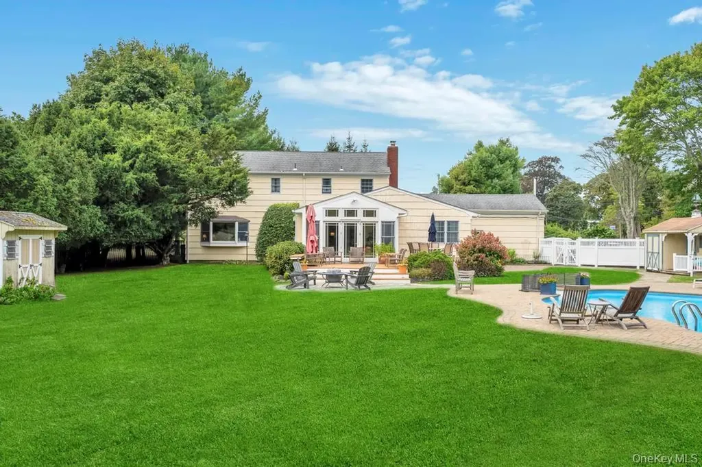 375 Ocean Avenue Islip NY 11751