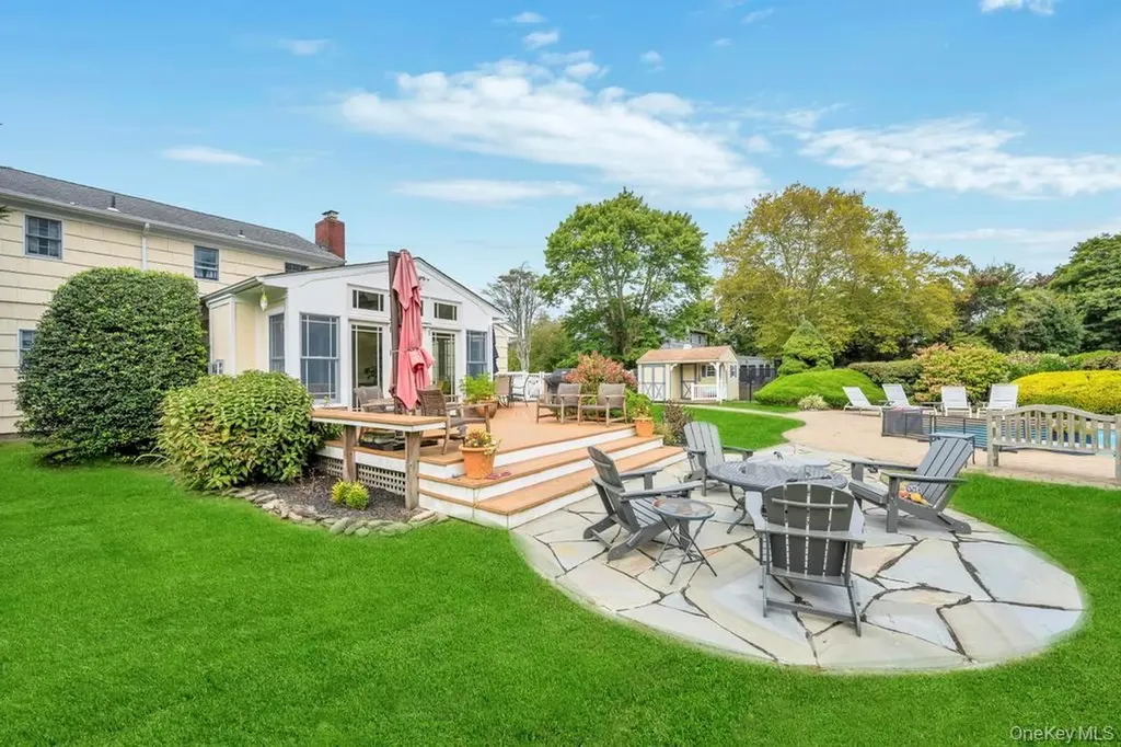 375 Ocean Avenue Islip NY 11751