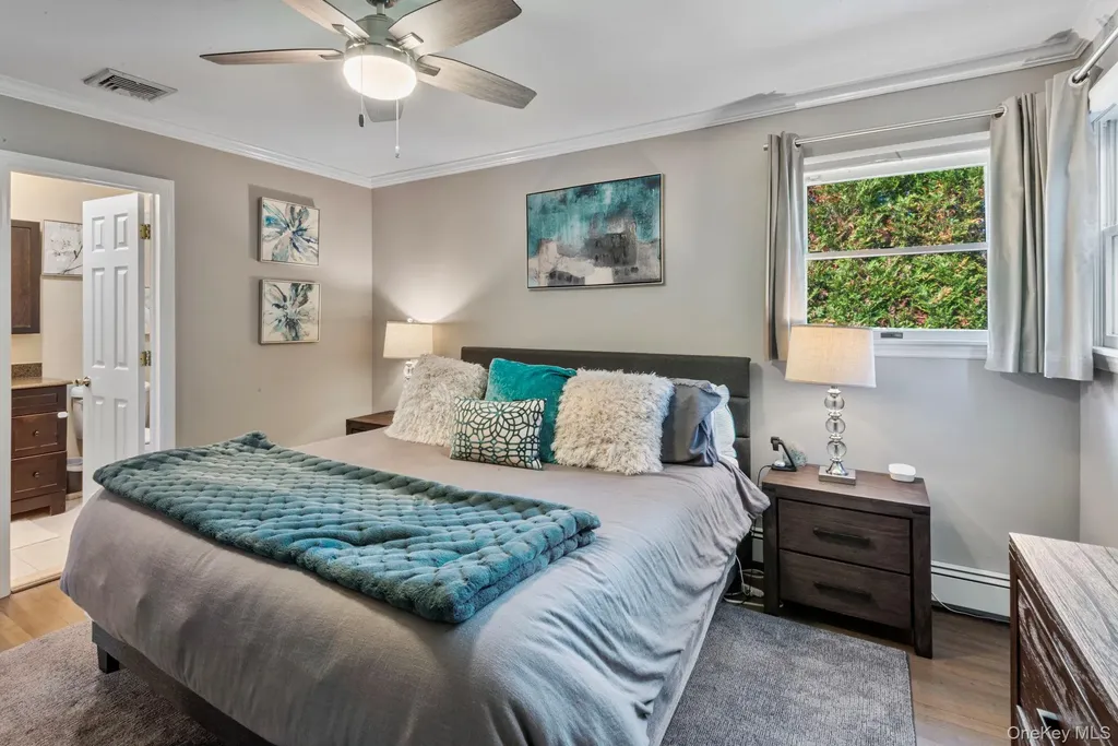 21 Dehan Street Smithtown NY 11787
