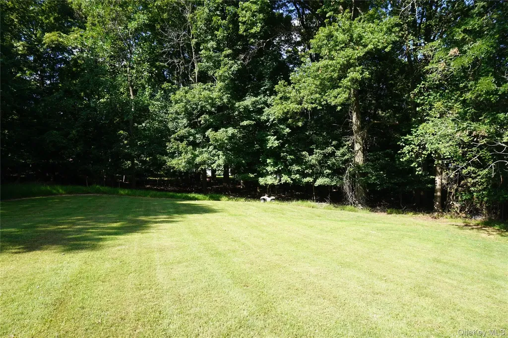 15 Greenridge Way Spring Valley NY 10977