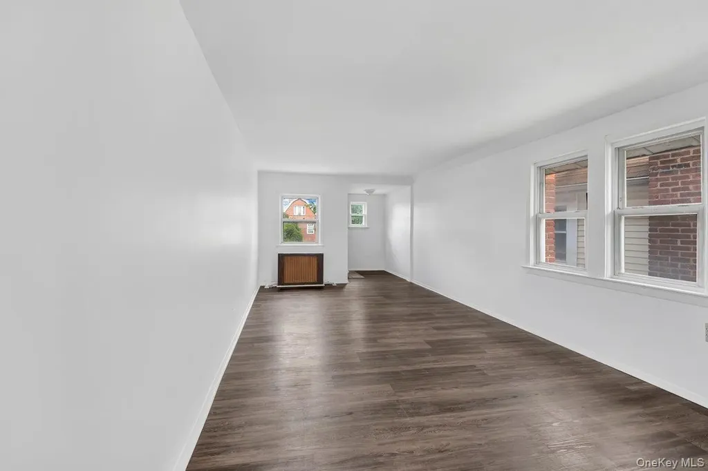 3088 Mullan Place Bronx NY 10465