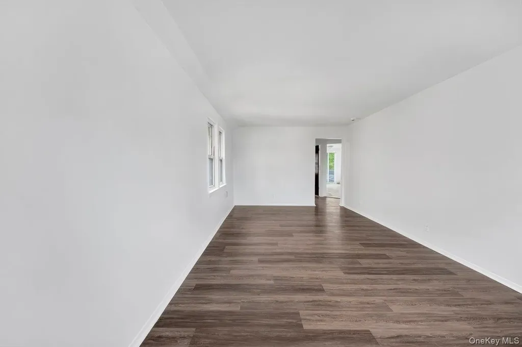 3088 Mullan Place Bronx NY 10465