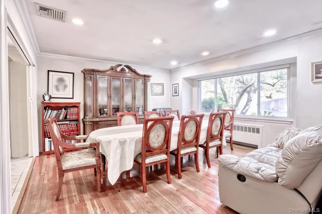 24 Hilltop Lane Monsey NY 10952