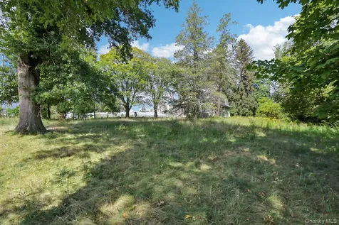 122 Route 17k Newburgh NY 12550