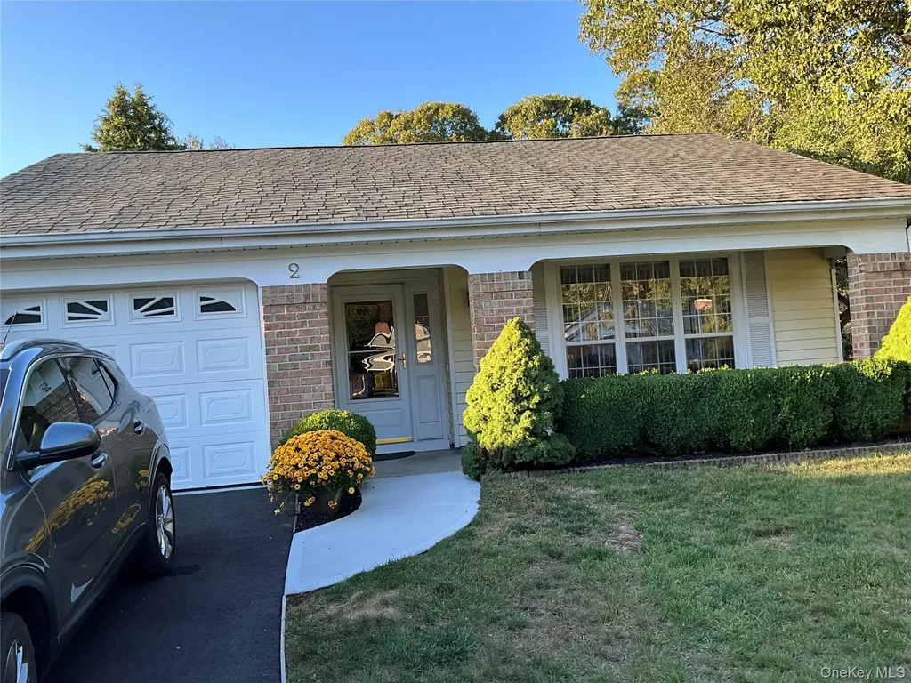 2 Kingston Drive Ridge NY 11961
