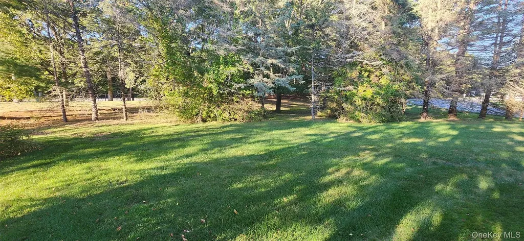 2 Kingston Drive Ridge NY 11961