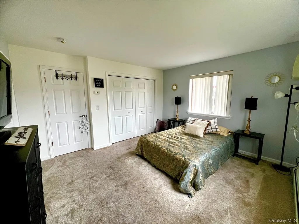 5 Raleigh Close Middletown NY 10940