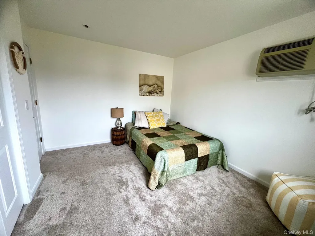 5 Raleigh Close Middletown NY 10940