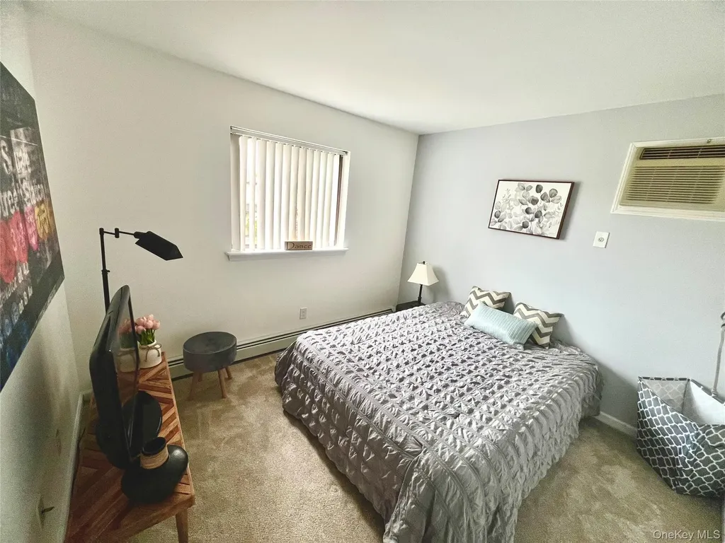 5 Raleigh Close Middletown NY 10940