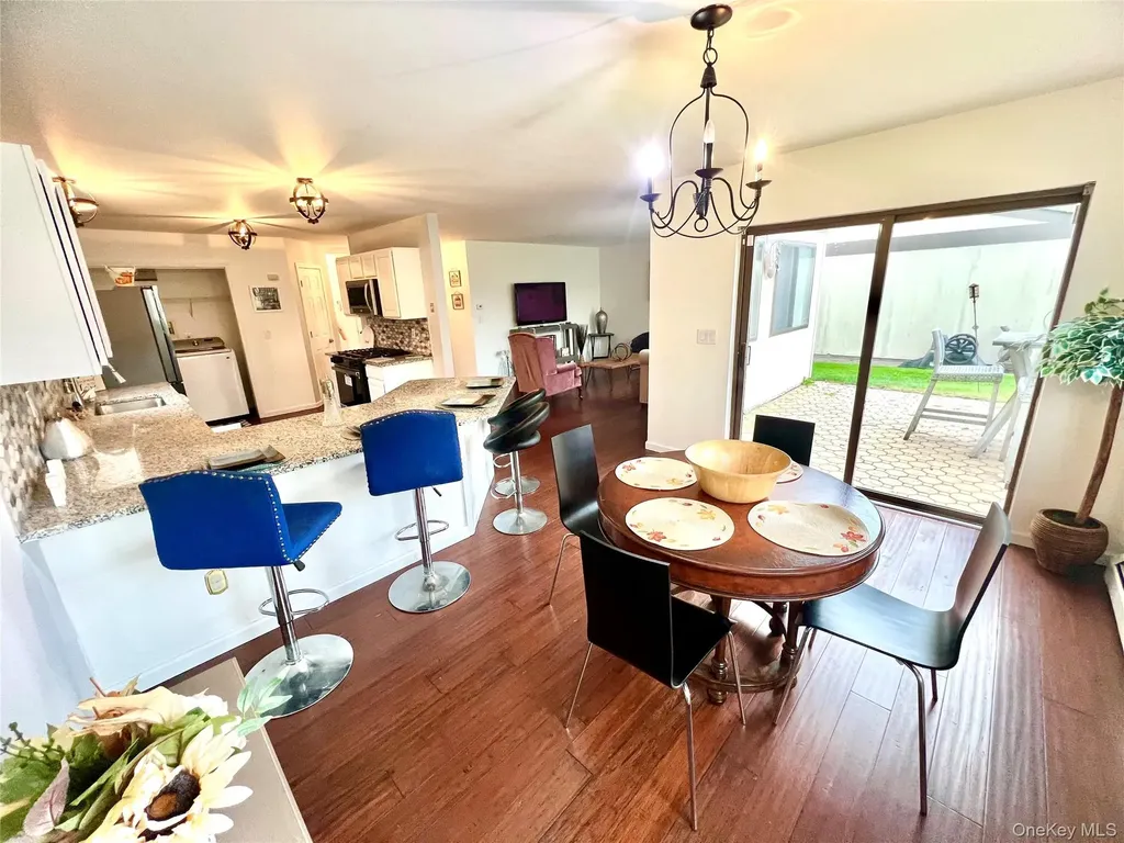 5 Raleigh Close Middletown NY 10940