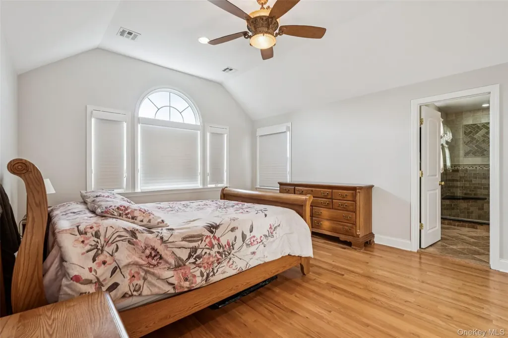 470 Argyle Road Mineola NY 11501