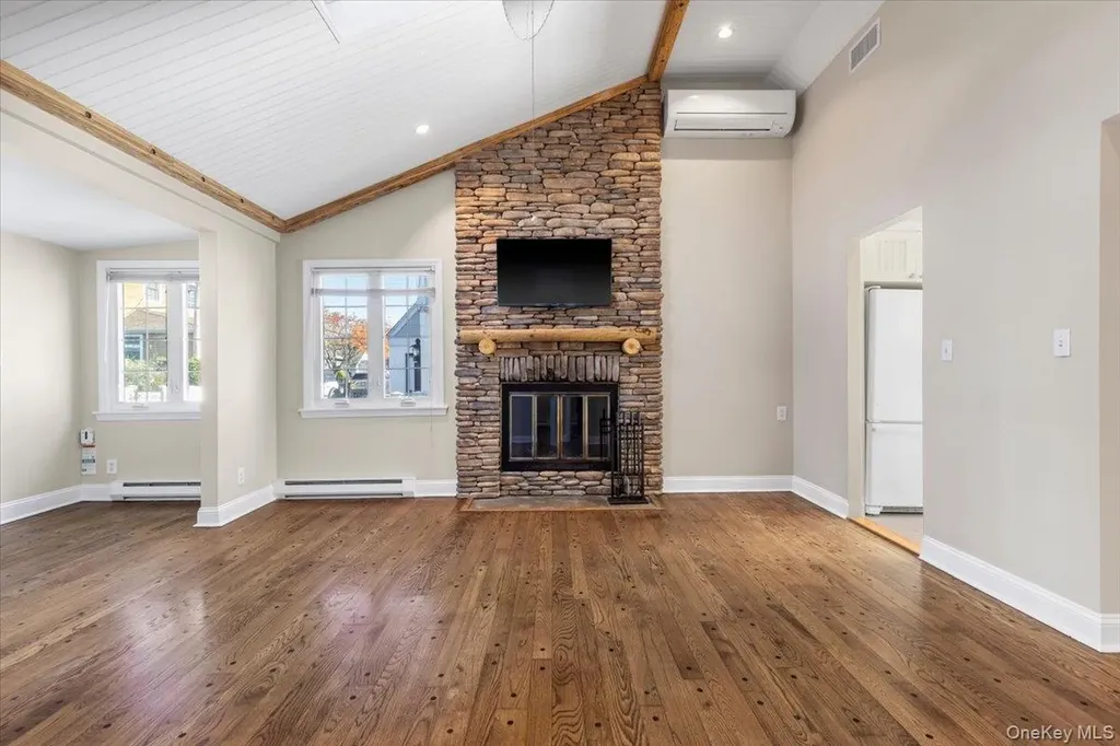 12 Ridgeland Terrace Rye NY 10580