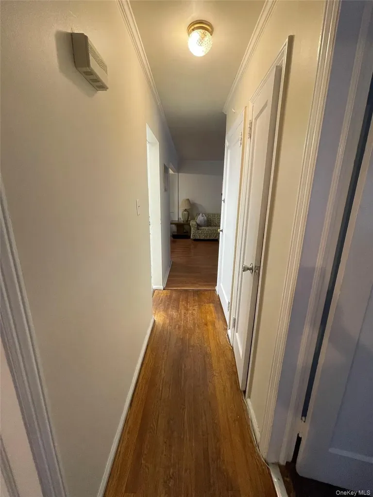 88 Acacia Avenue Hempstead NY 11550