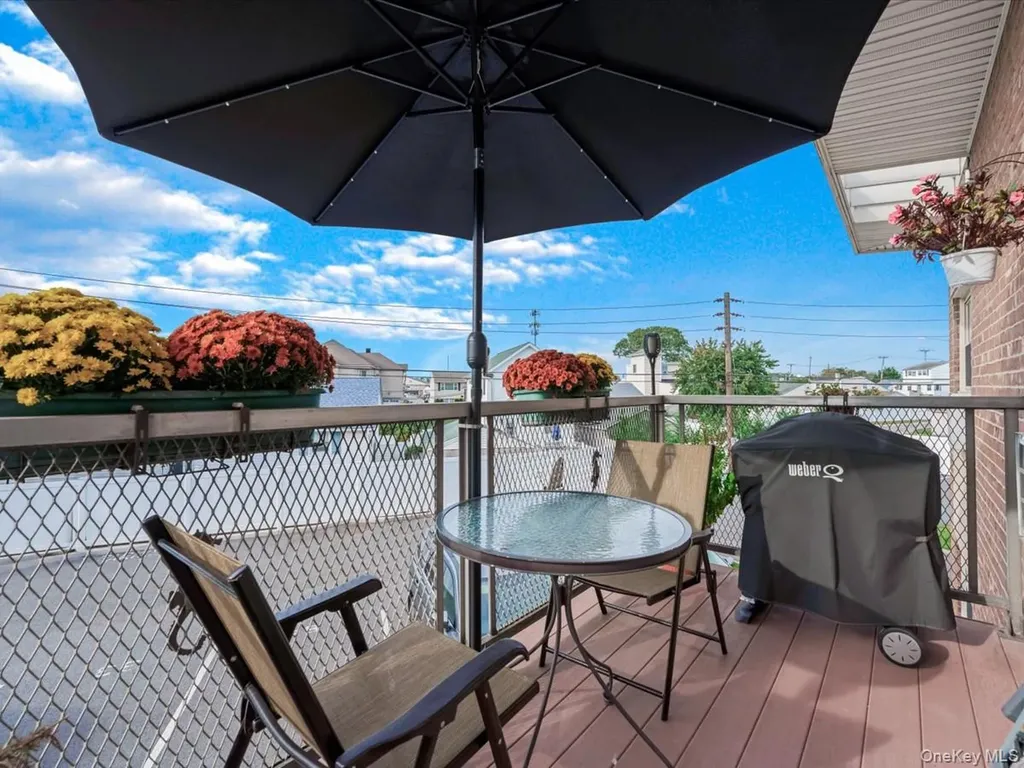 4 Rose Street Oceanside NY 11572
