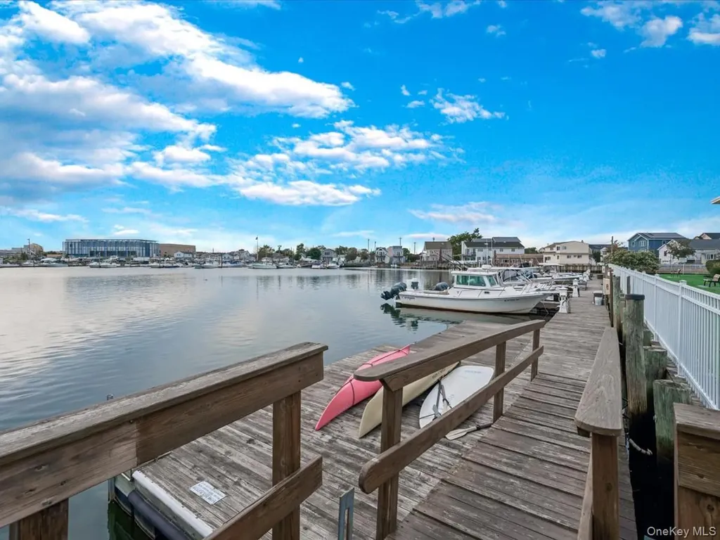 4 Rose Street Oceanside NY 11572