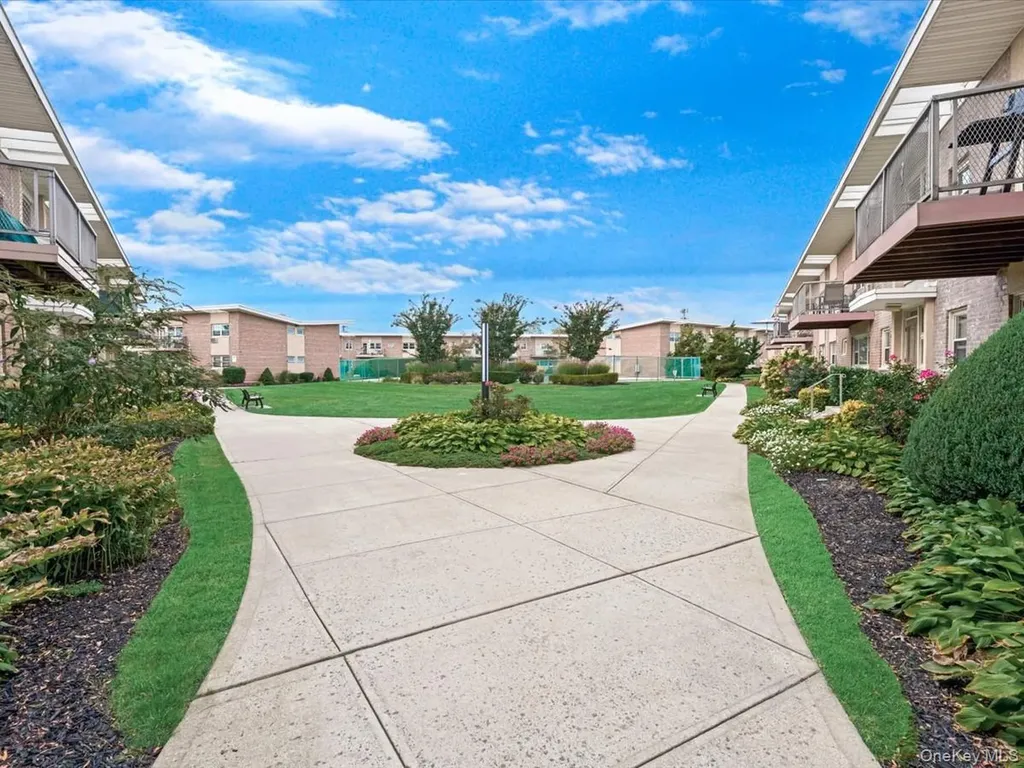4 Rose Street Oceanside NY 11572