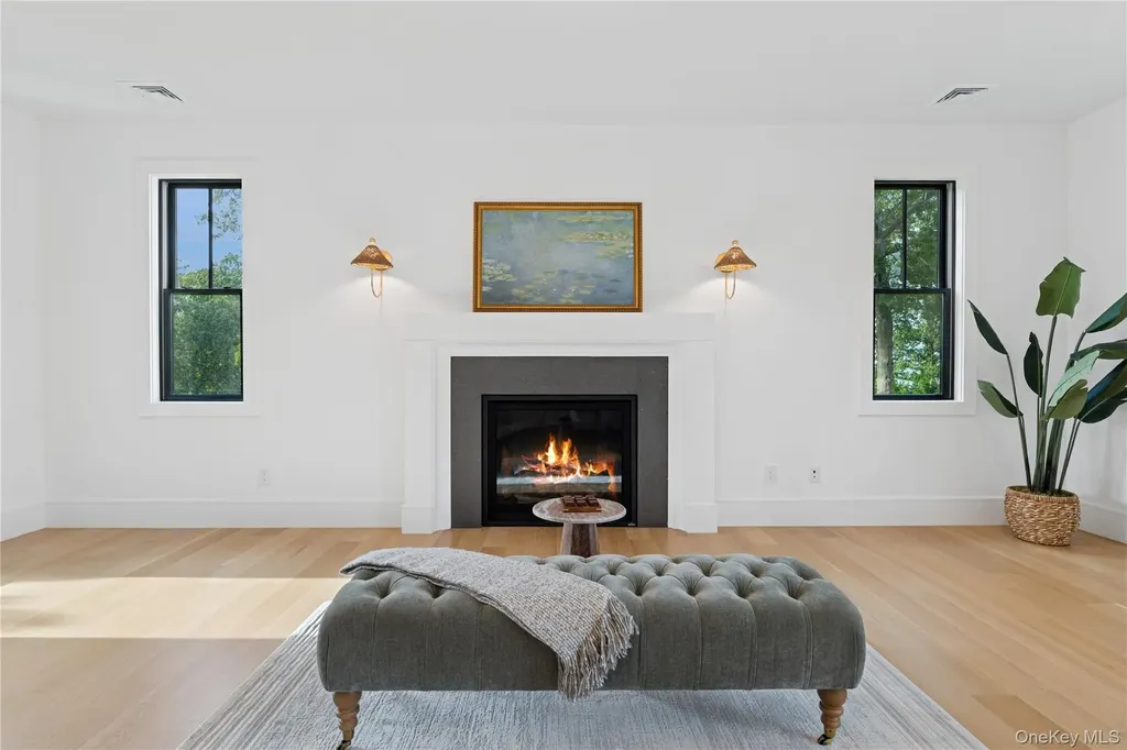 110 Crescent Court Wading River NY 11792