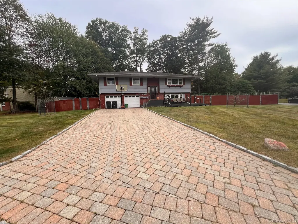 17 Forestdale Road Spring Valley NY 10977