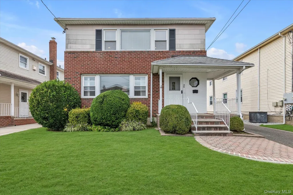 30 Gibson Boulevard Valley Stream NY 11581