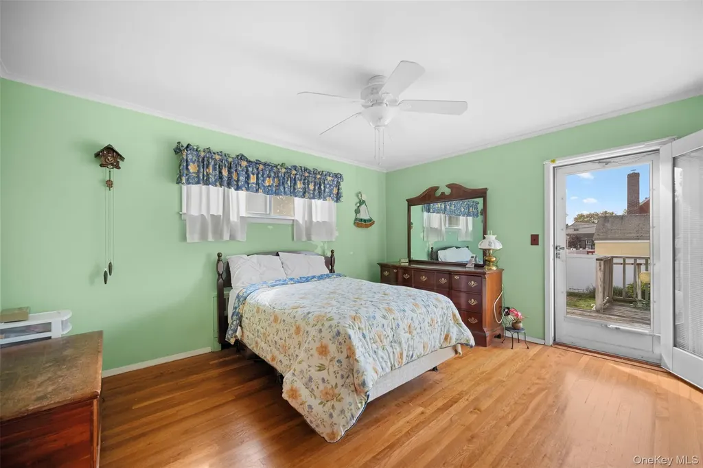 504 6th Avenue New Hyde Park NY 11040