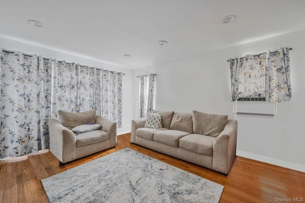 134 Martens Avenue Valley Stream NY 11580