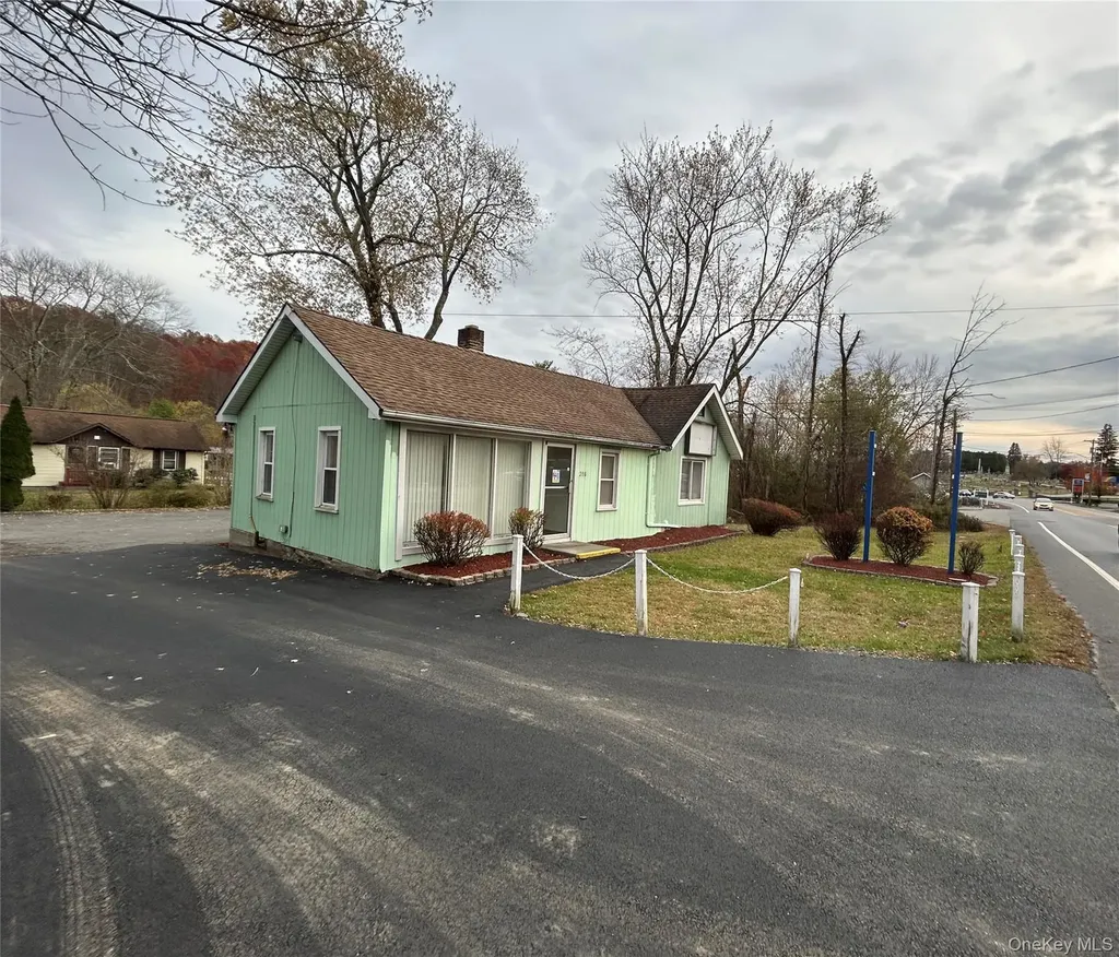 208 Route 52 Carmel NY 10512