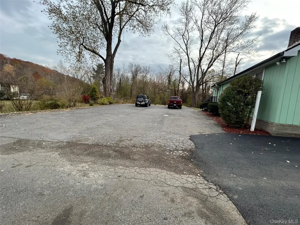 208 Route 52 Carmel NY 10512