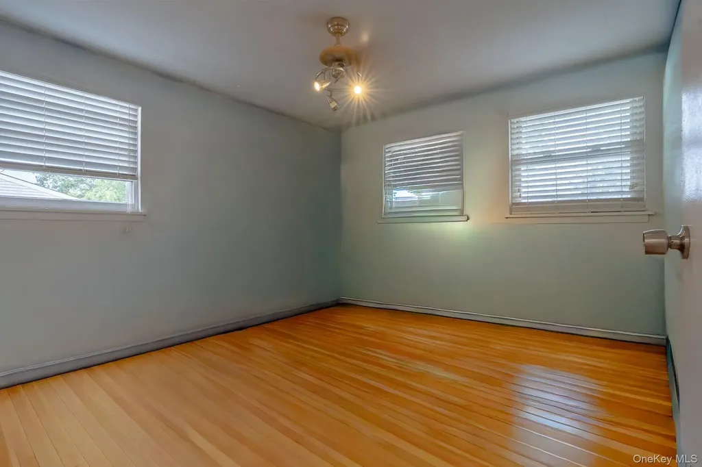 59 Riviera Drive Selden NY 11784