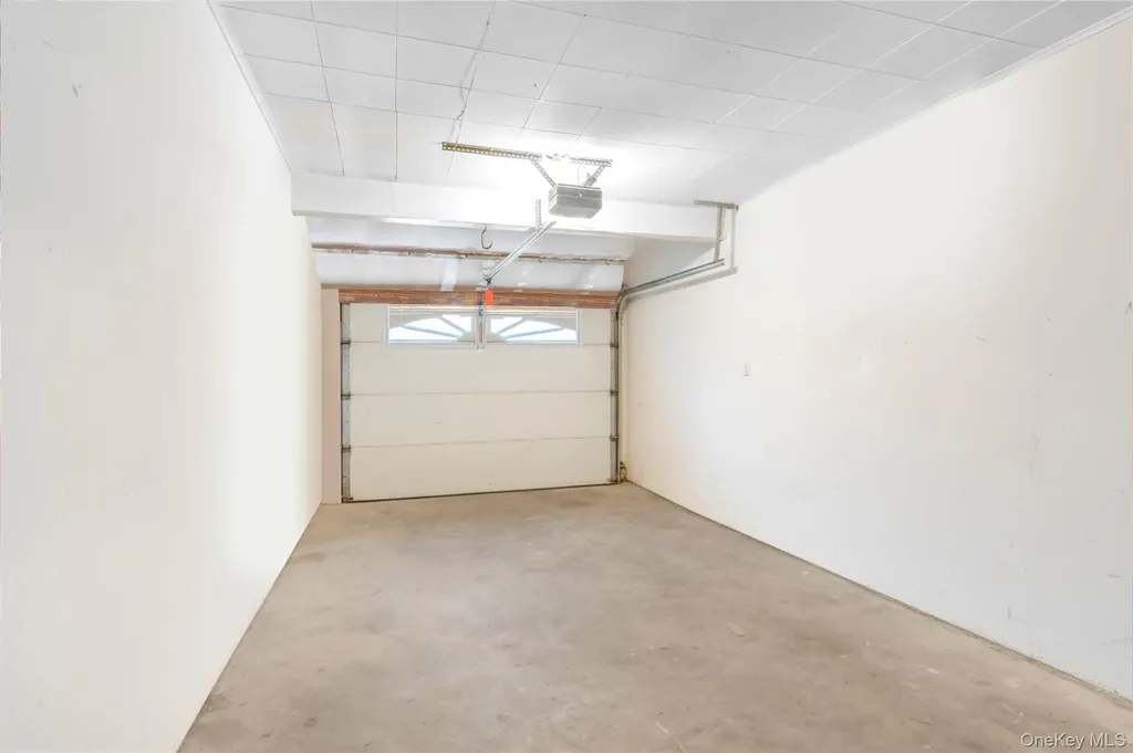 59 Riviera Drive Selden NY 11784