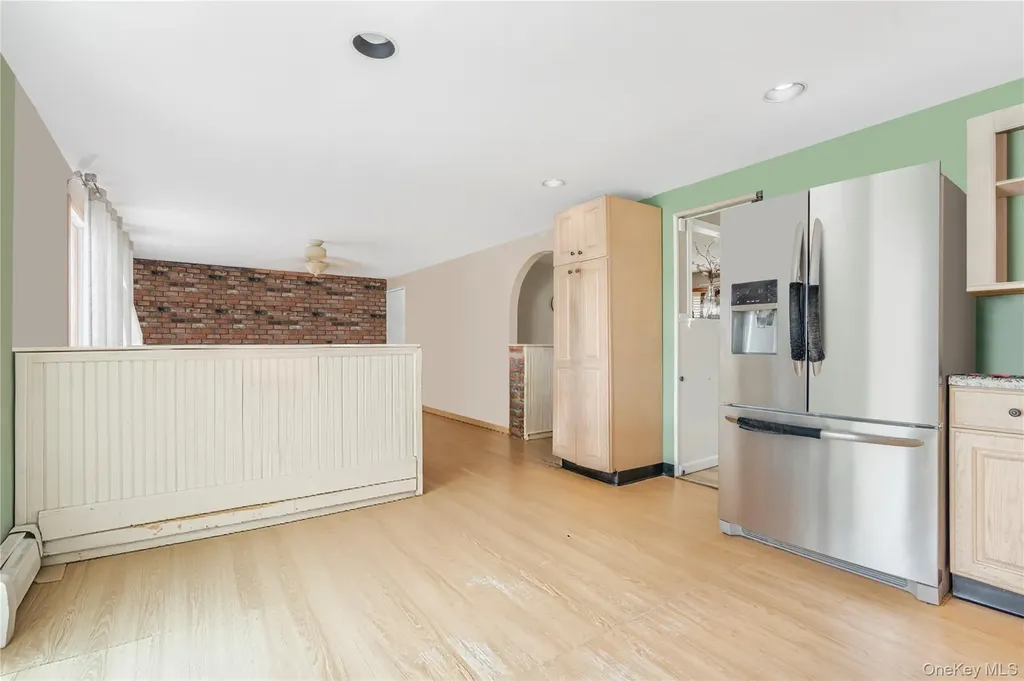 59 Riviera Drive Selden NY 11784