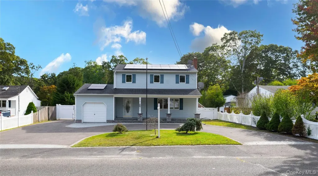 218 Wavecrest Drive Mastic Beach NY 11951