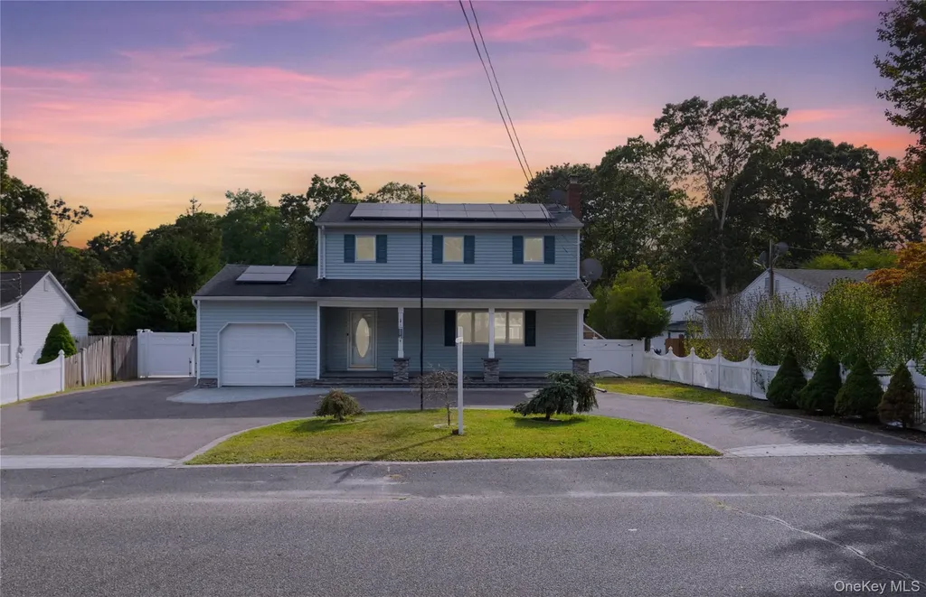 218 Wavecrest Drive Mastic Beach NY 11951