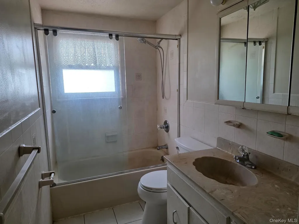 3106 Devon Avenue Medford NY 11763