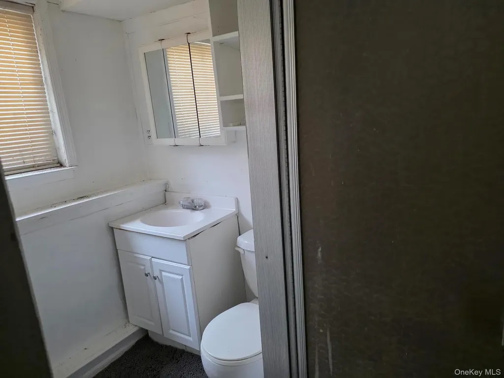 3106 Devon Avenue Medford NY 11763