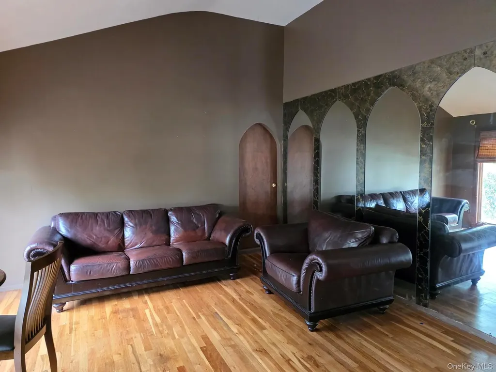 3106 Devon Avenue Medford NY 11763