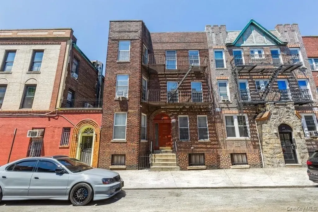 41-32 53rd Street Flushing NY 11377