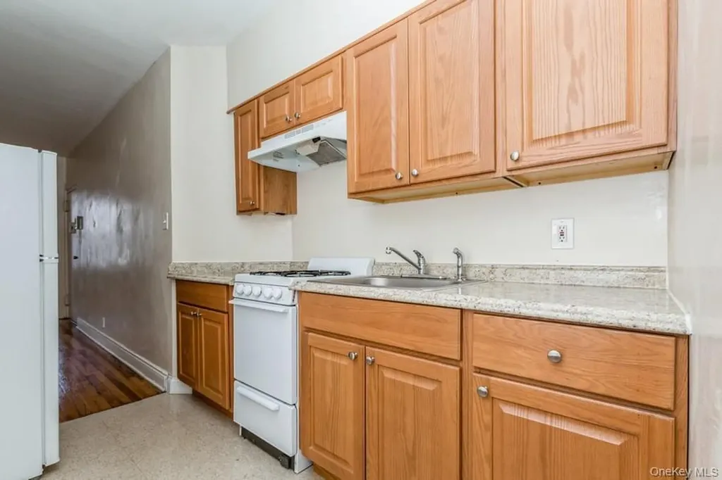 41-32 53rd Street Flushing NY 11377