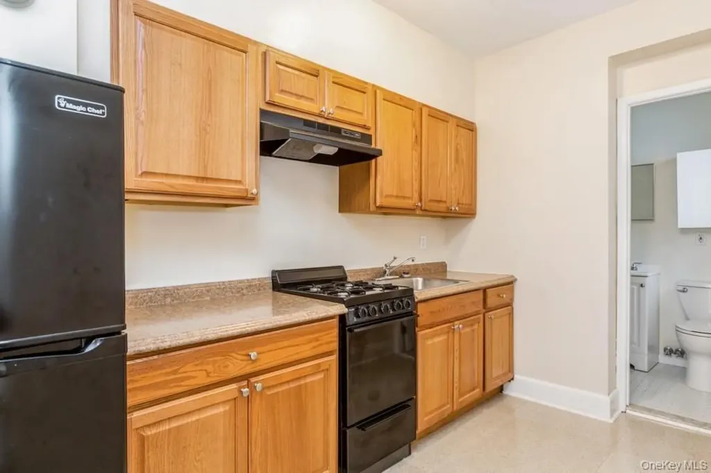 41-32 53rd Street Flushing NY 11377