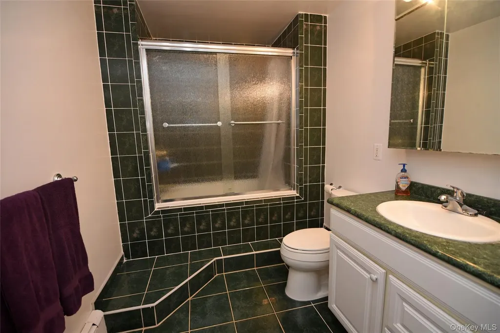 11 Lakeview Terrace Mahopac NY 10541