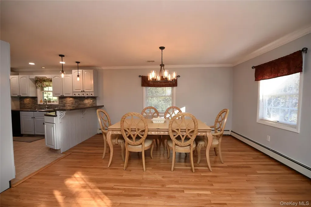 11 Lakeview Terrace Mahopac NY 10541