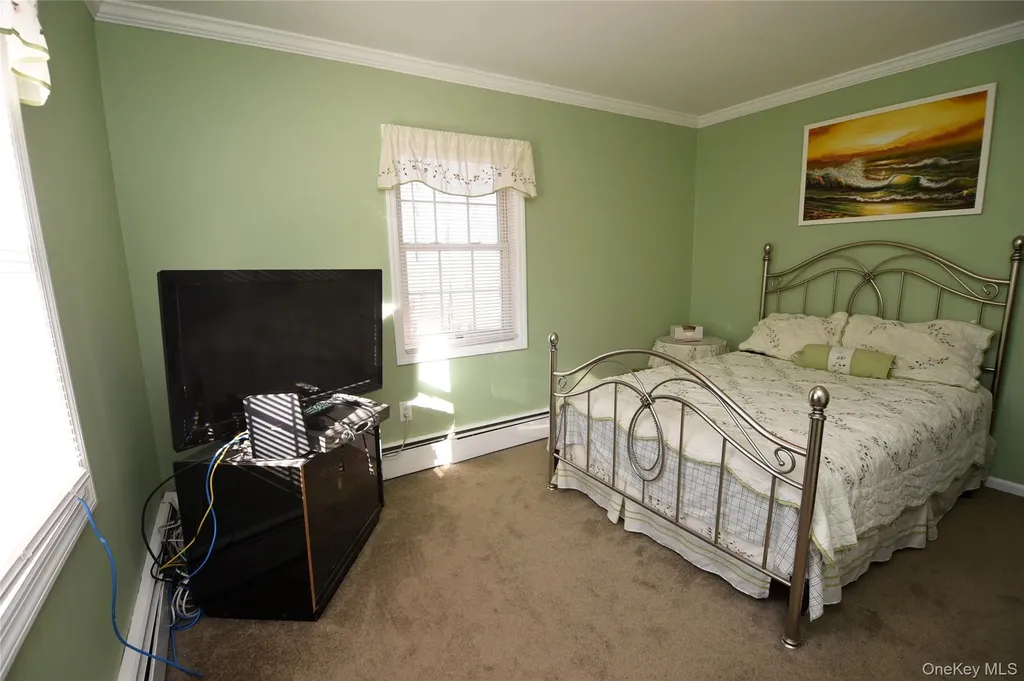 11 Lakeview Terrace Mahopac NY 10541