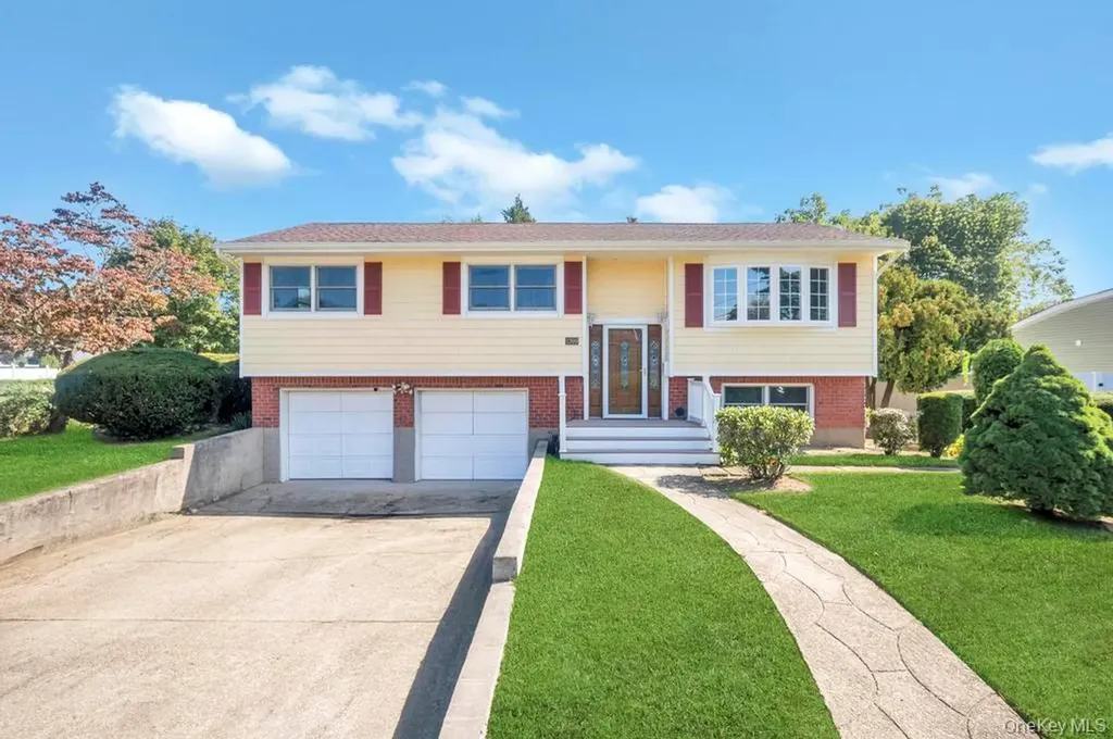 1399 Ackerson Boulevard Bay Shore NY 11706