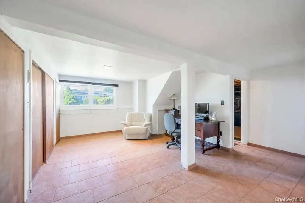 1399 Ackerson Boulevard Bay Shore NY 11706