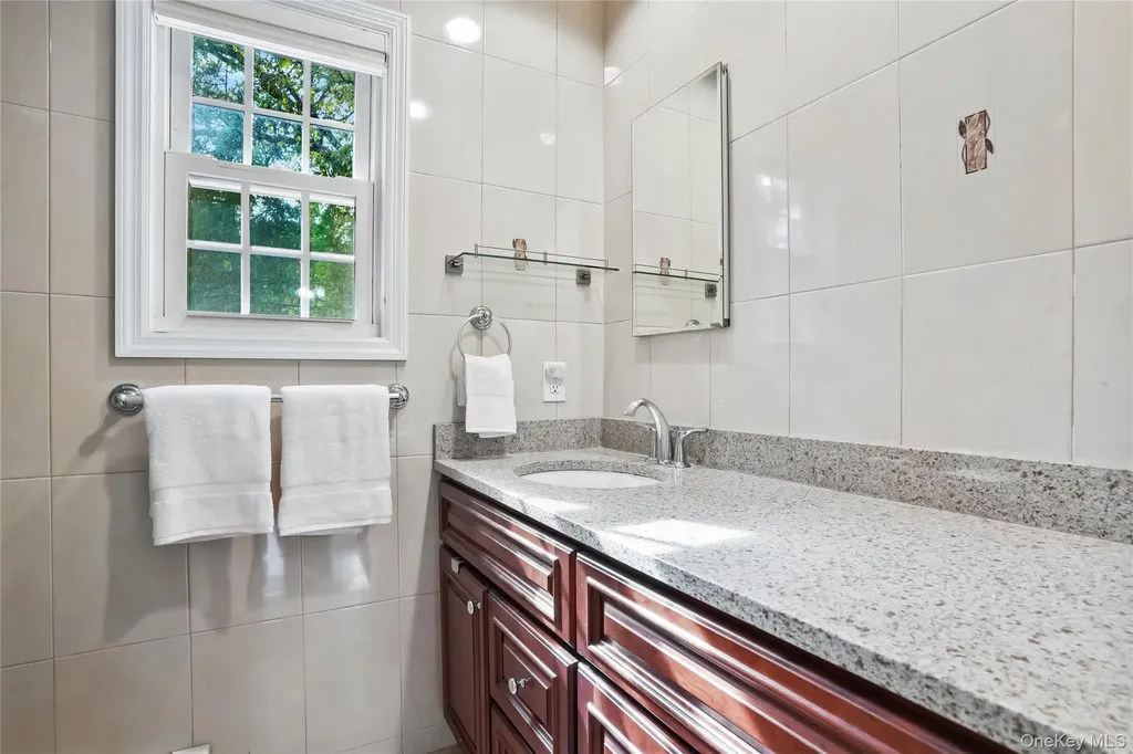 5 Rockledge Road Katonah NY 10536