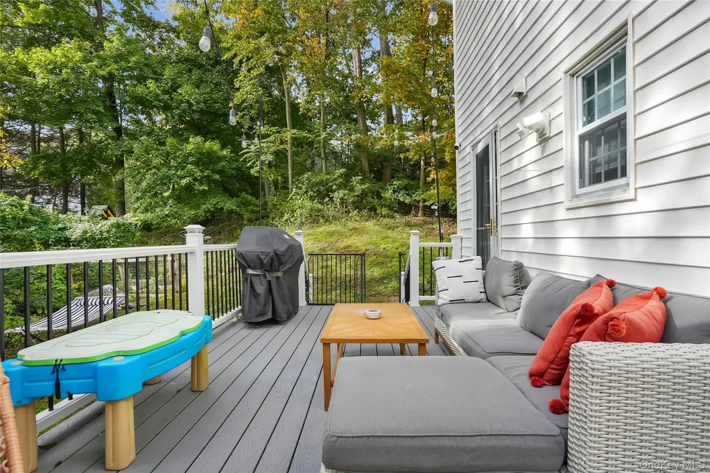 5 Rockledge Road Katonah NY 10536