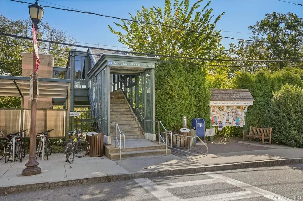5 Rockledge Road Katonah NY 10536