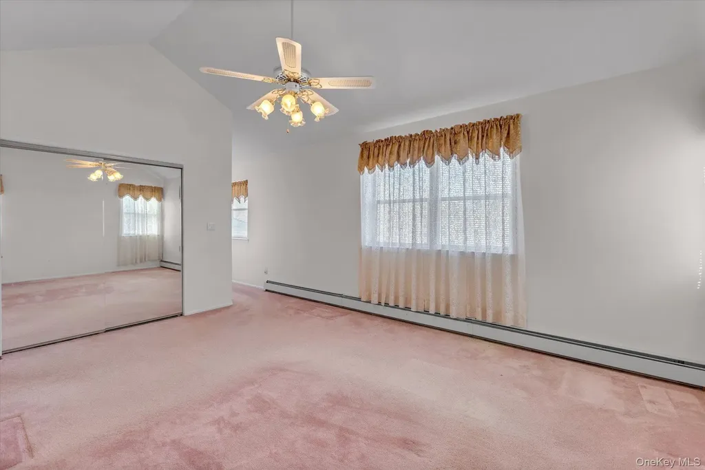 8 Jacqueline Drive Manorville NY 11949