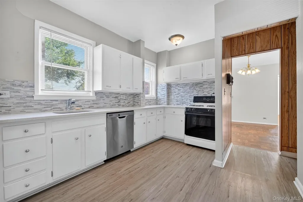1451 Cornell Place Bronx NY 10461