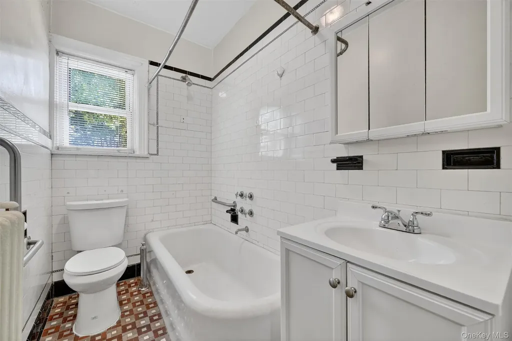 1451 Cornell Place Bronx NY 10461