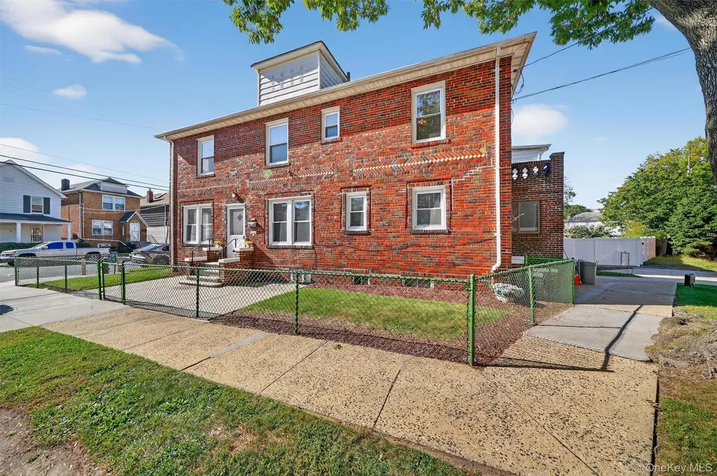 1451 Cornell Place Bronx NY 10461